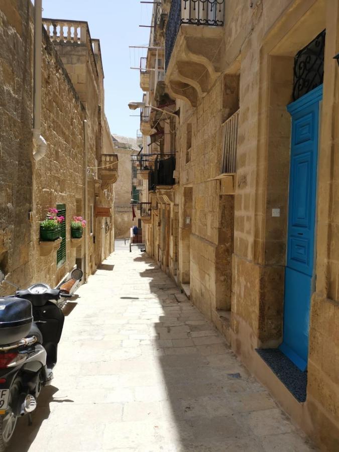 Cozy Loft In The Heart Of Valletta Exterior photo