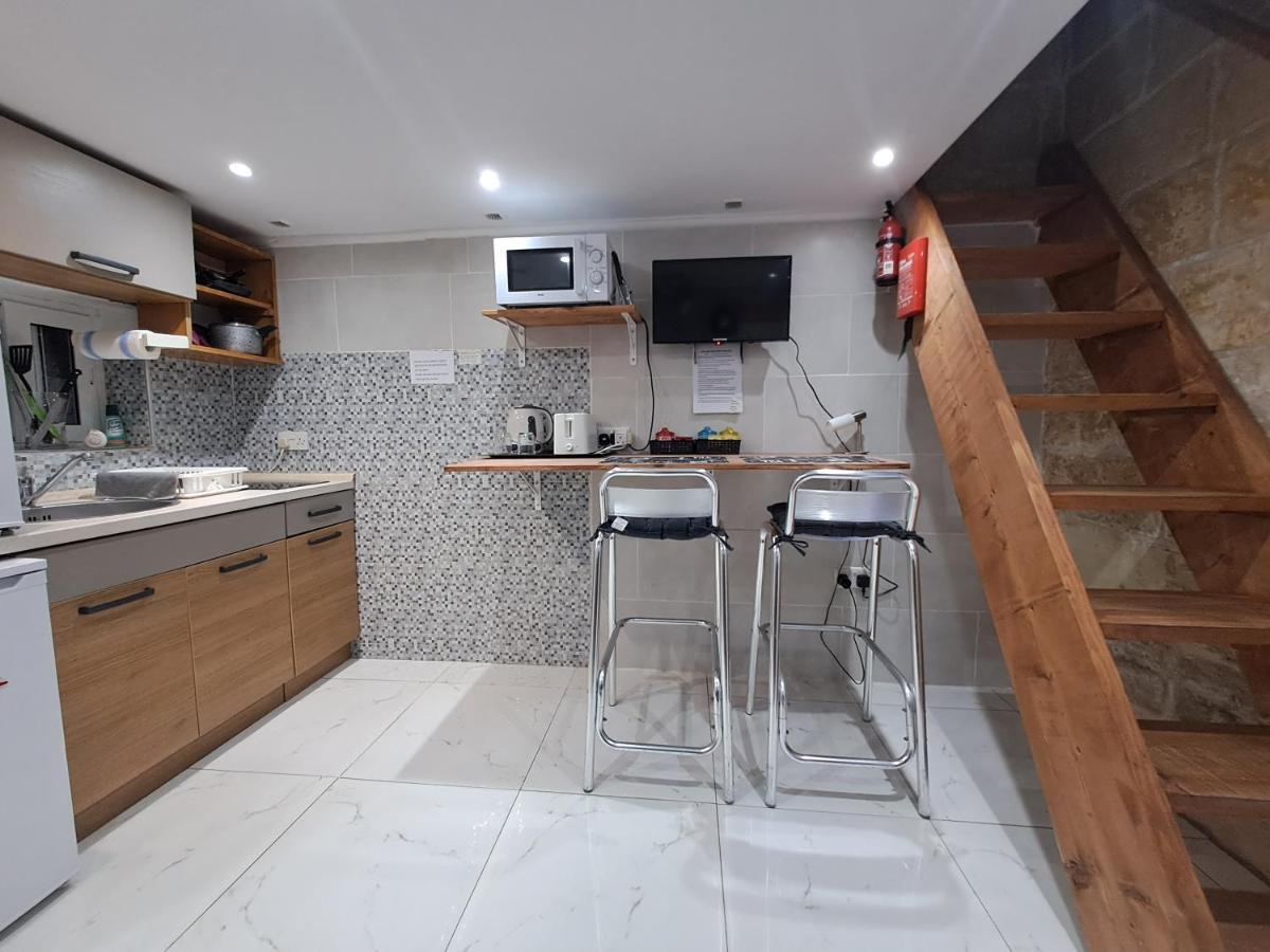 Cozy Loft In The Heart Of Valletta Exterior photo